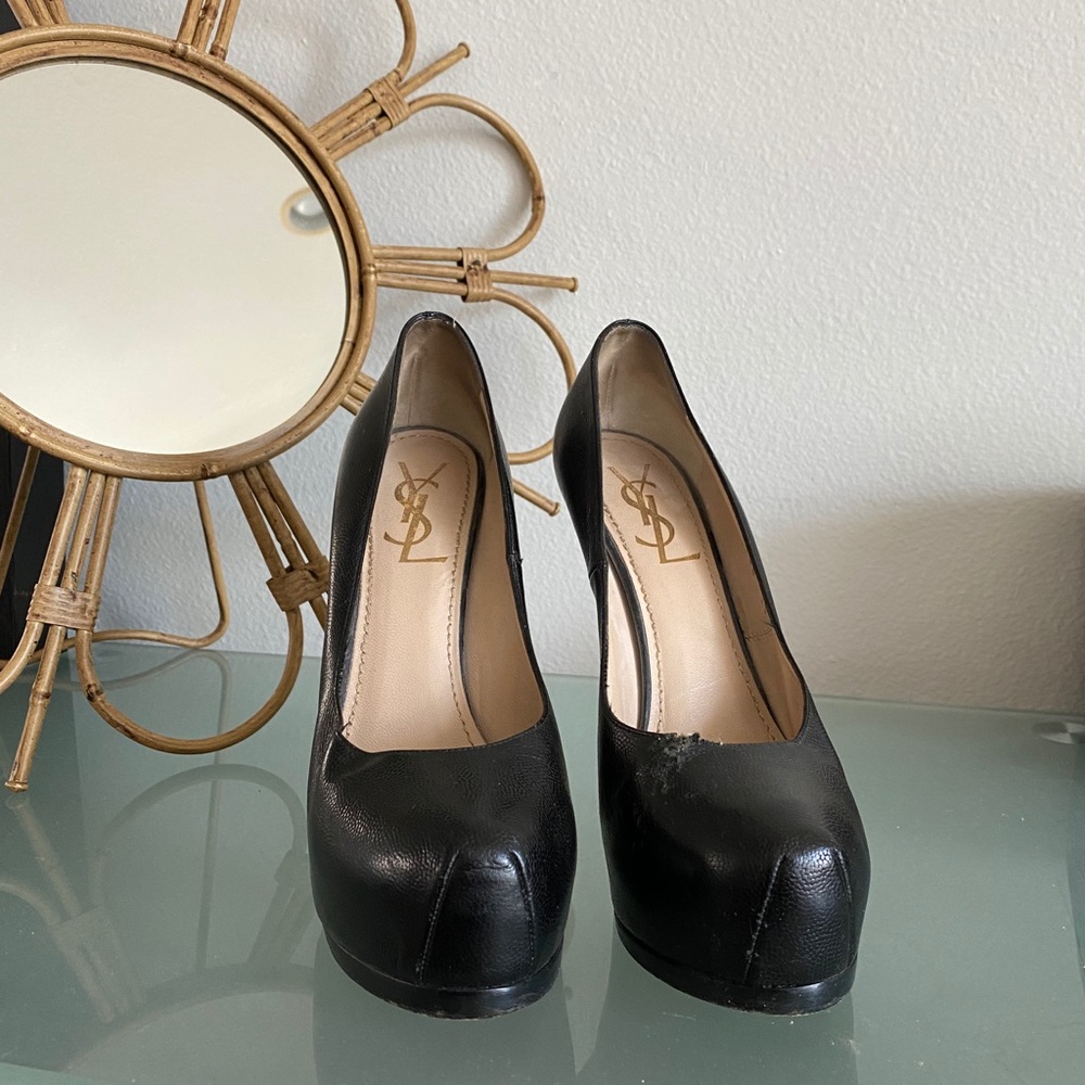 MDW SPECIAL ****** YSL TRIBUTE PUMP - Picture 3 of 8